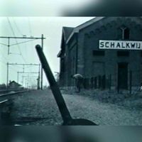 Deatl van het stationsemplacement bij het vroegere station Schalkwijk aan de aan de Spoorlaan in de jaren 50-60 van de vorige eeuw. Bron: screenshot film onbekend.