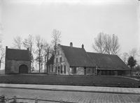 Gezicht op het gebouwencomplex van het voormalige Kartuizerklooster Nieuwlicht (Laan van Chartroise) te Utrecht in de periode 1938. Bron: Het Utrechts Archief, catalogusnummer: 41227.