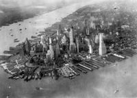 Het stadsdeel Manhattan in 1931. U.S. National Archives Original file: american_cities_047.jpg. Bron: https://nl.wikipedia.org/wiki/New_York_(stad).
