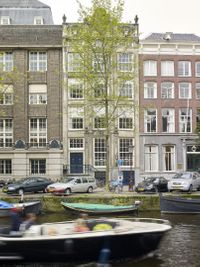 Huis van Brienen te Amsterdam aan de Herengracht 284 in 2017. Bron: Rijksdienst voor het Cultureel Erfgoed (RCE) te Amersfoort, beeldbank, documentnummer: 14666-65879.