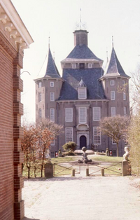 Kasteel Heemstede (Heemsteedseweg 26) op 29 maart 1977, collectie Heemschut. Bron: Rijksdienst voor het Cultureel Erfgoed, beeldbank.