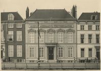 Prinsessegracht 30-31, Museum Meermanno-Westreenianum op 14 april 1943 te Den Haag. Bron: Haags gemeentearchie, beeldbank, identificatienr: 6.11429.