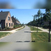 Zicht op het Wernaarseind en Wernaarspad met links een huis geadresseerd aan De Fuik rond 1985. Bron: Regionaal Archief Zuid-Utrecht (RAZU), 353.