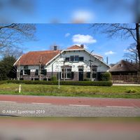 Boerderij Paddenburg (Rijksstraatweg 87 te Baambrugge) waar eens de gelijknamige buitenplaats stond foto genomen in april 2019 (2). Foto: Albert Speelman.
