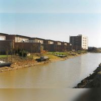 Woningen aan het Strandmeer in de wijk Overdam in 2000. Bron: Regionaal Archief Zuid-Utrecht (RAZU), 353, 45525, 35.