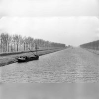 Gezicht op het Amsterdam-Rijnkanaal bij Schalkwijk (gemeente Houten) in februari 1967. Bron: Het Utrechts Archief, catalogusnummer: 839832.
