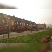 Woningen aan de Paleismuur in de buurt De Muren van de wijk Houten Zuidwest. Foto: Sander van Scherpenzeel.