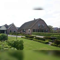 Boerderij aan het Beukenbout 76-78 in 2009. Foto: O.J.Wttewaall. Bron: Regionaal Archief Zuid-Utrecht (RAZI), 353.