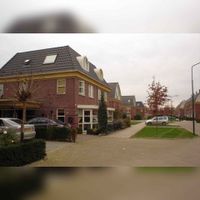 Woningen in de buurt De Houten in 2006. Foto: Sander van Scherpenzeel.