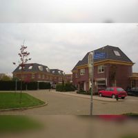 Woningen aan het Spanhout en Langshout in de buurt De Houten in 2006. Foto: Sander van Scherpenzeel.