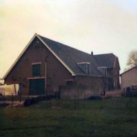 Boerderij aan de Oud Wulfseweg 5 (achterkant) rond 1983. Bron: Regionaal Archief Zuid-Utrecht (RAZU), 005.