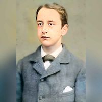 Portret van Jules Henri Wttewaall van Stoetwegen (1868-1953) in ca. 1883. Bron: RKD.